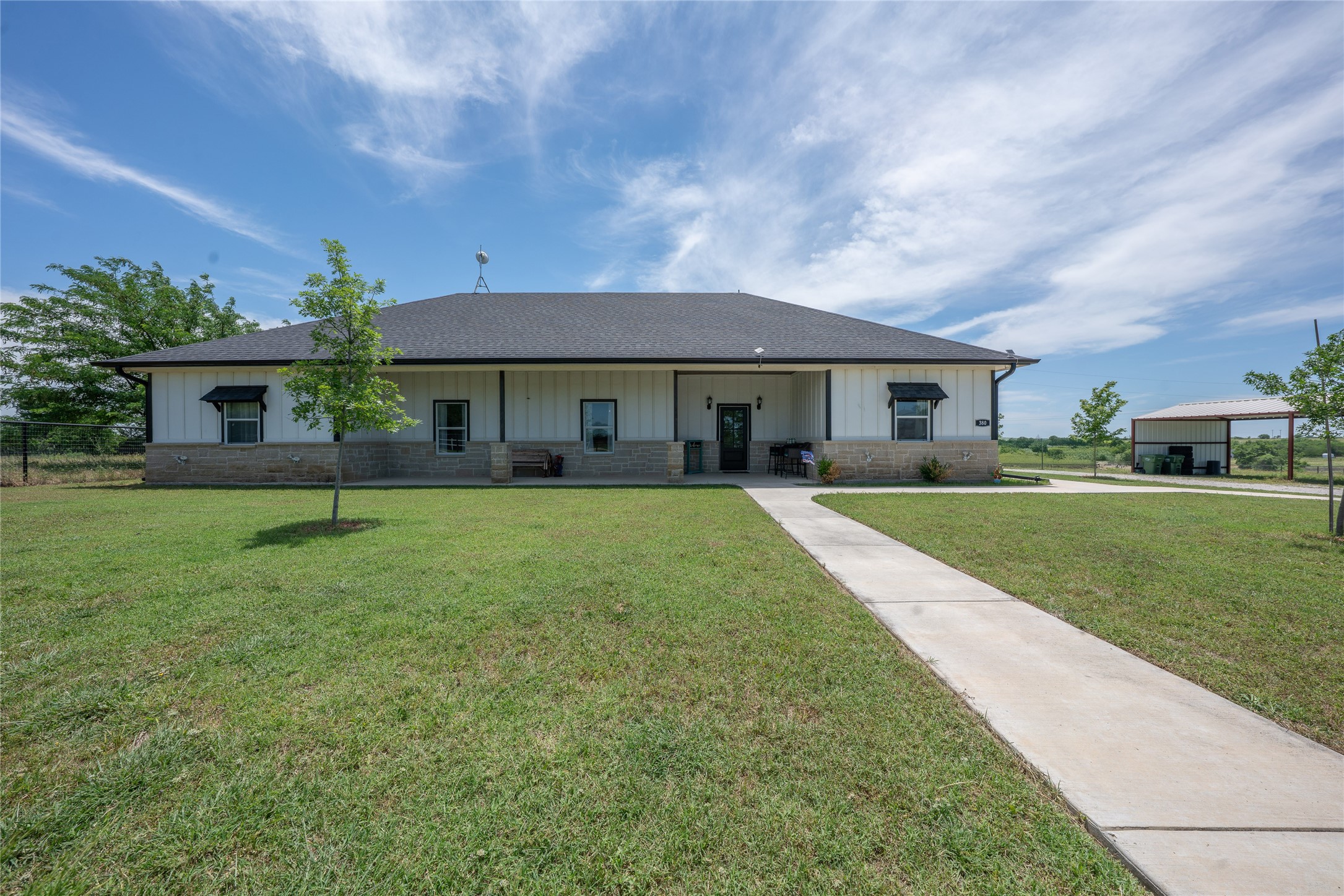 380 Private Road 4219 Decatur TX 76234