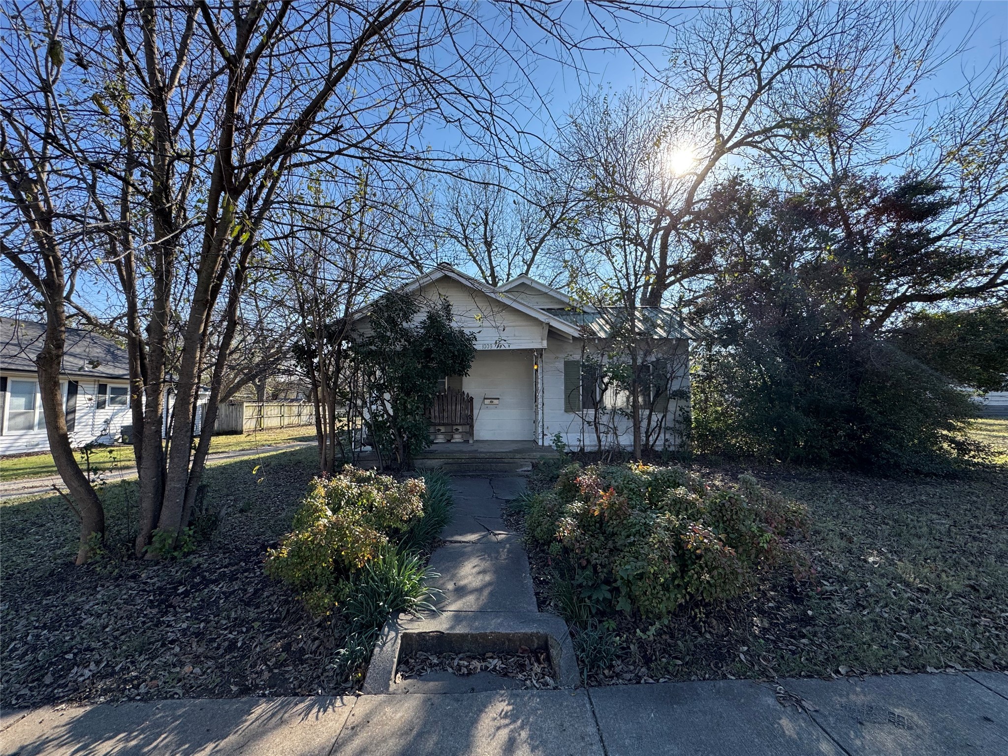 1009 W Erwin Avenue Mckinney TX 75069
