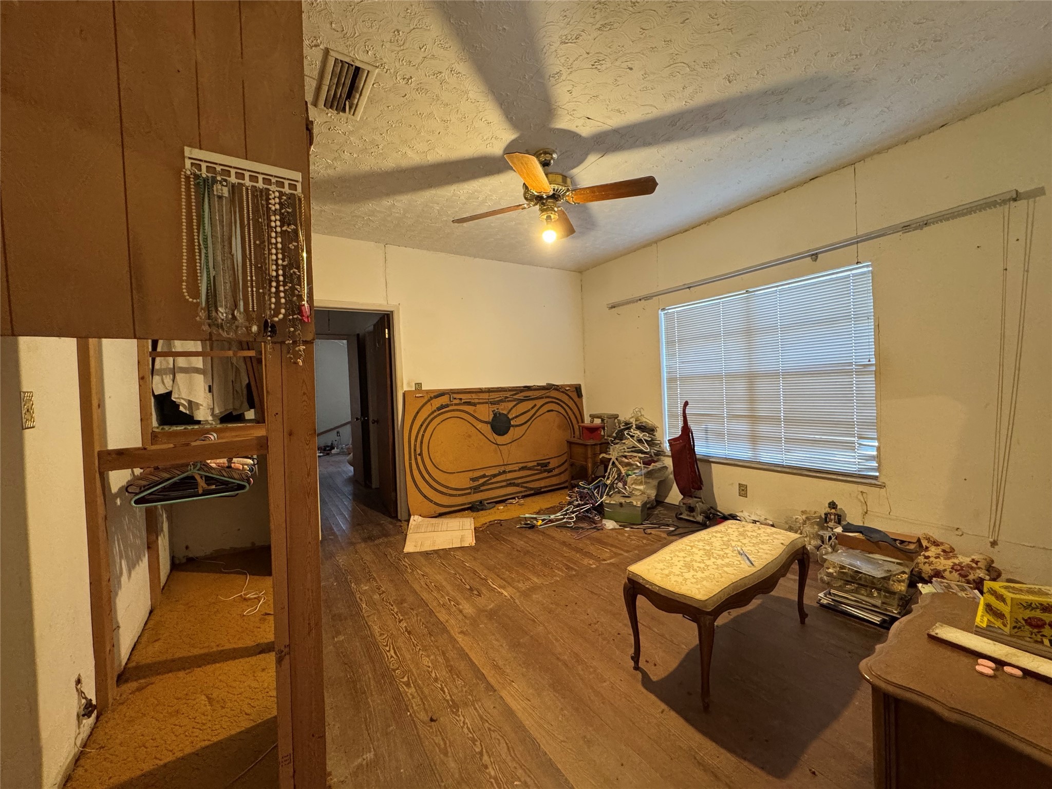 1009 W Erwin Avenue Mckinney TX 75069