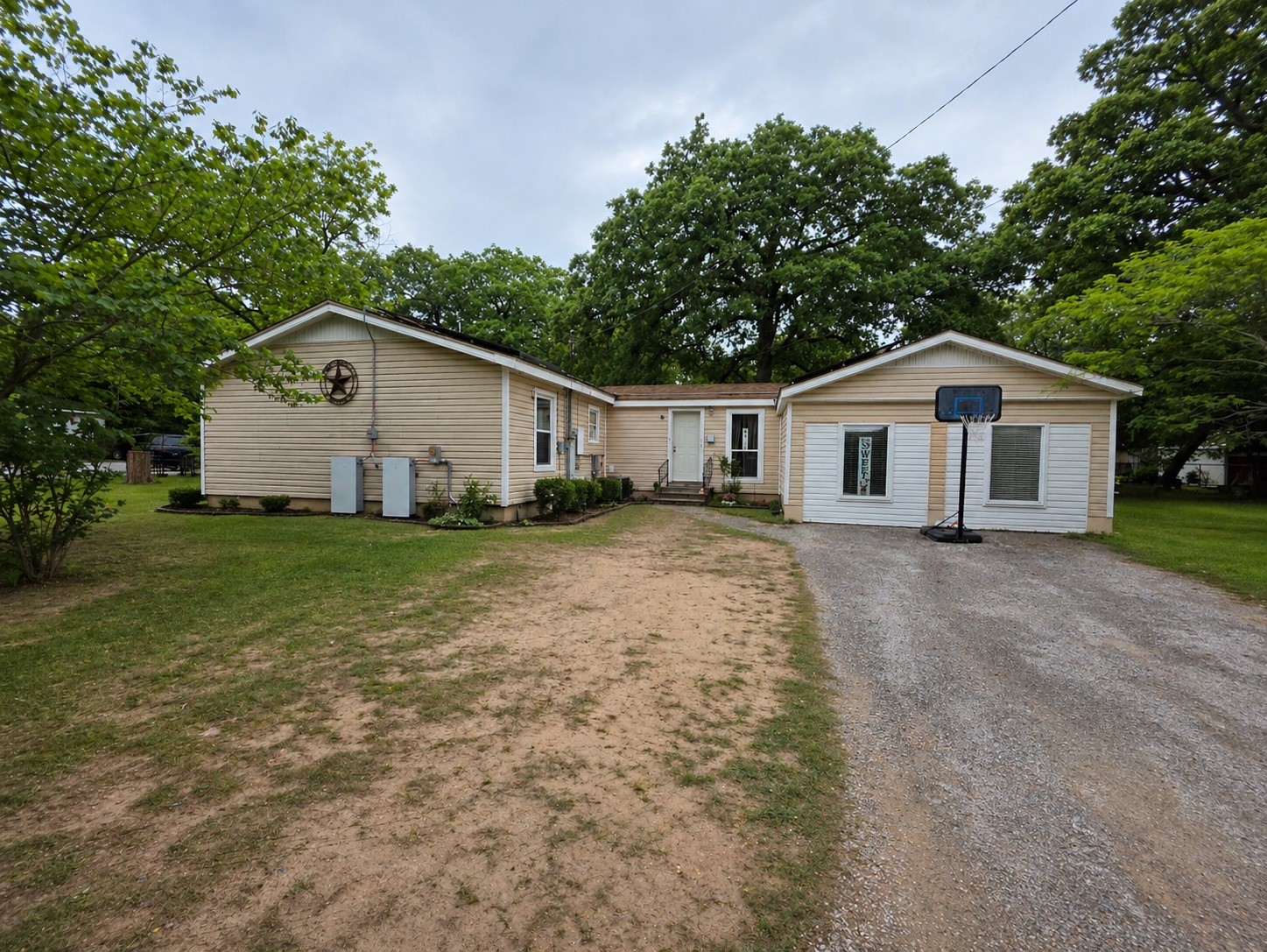 500 Pine Oak Drive Athens TX 75751
