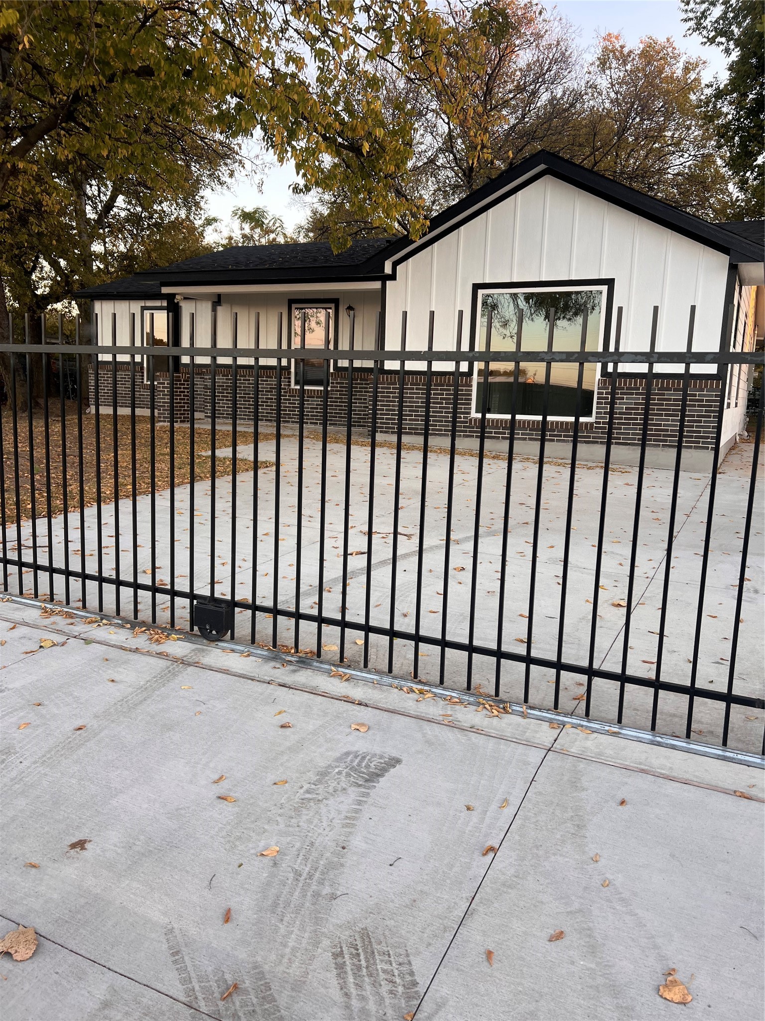 5728 Wilkes Drive Fort Worth TX 76119