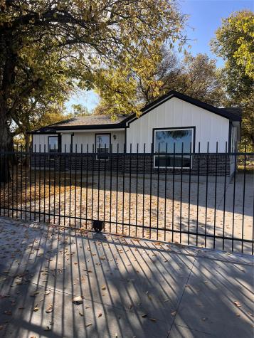 5728 Wilkes Drive Fort Worth TX 76119