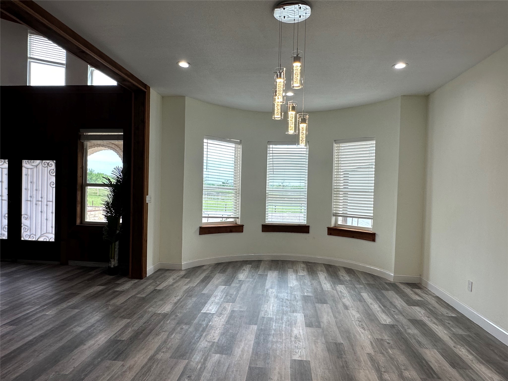 241 Gentry Road Ennis TX 75119