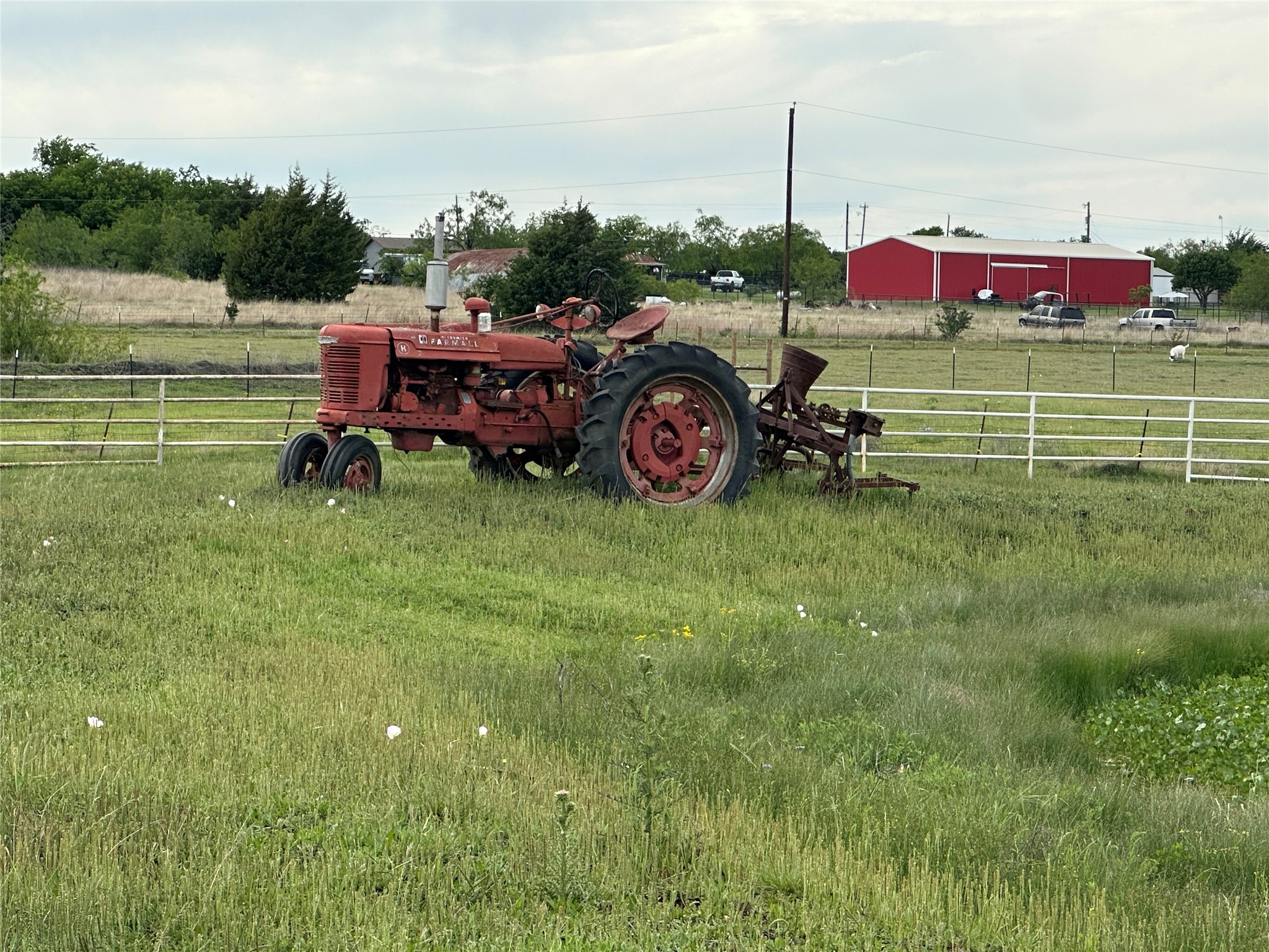 241 Gentry Road Ennis TX 75119