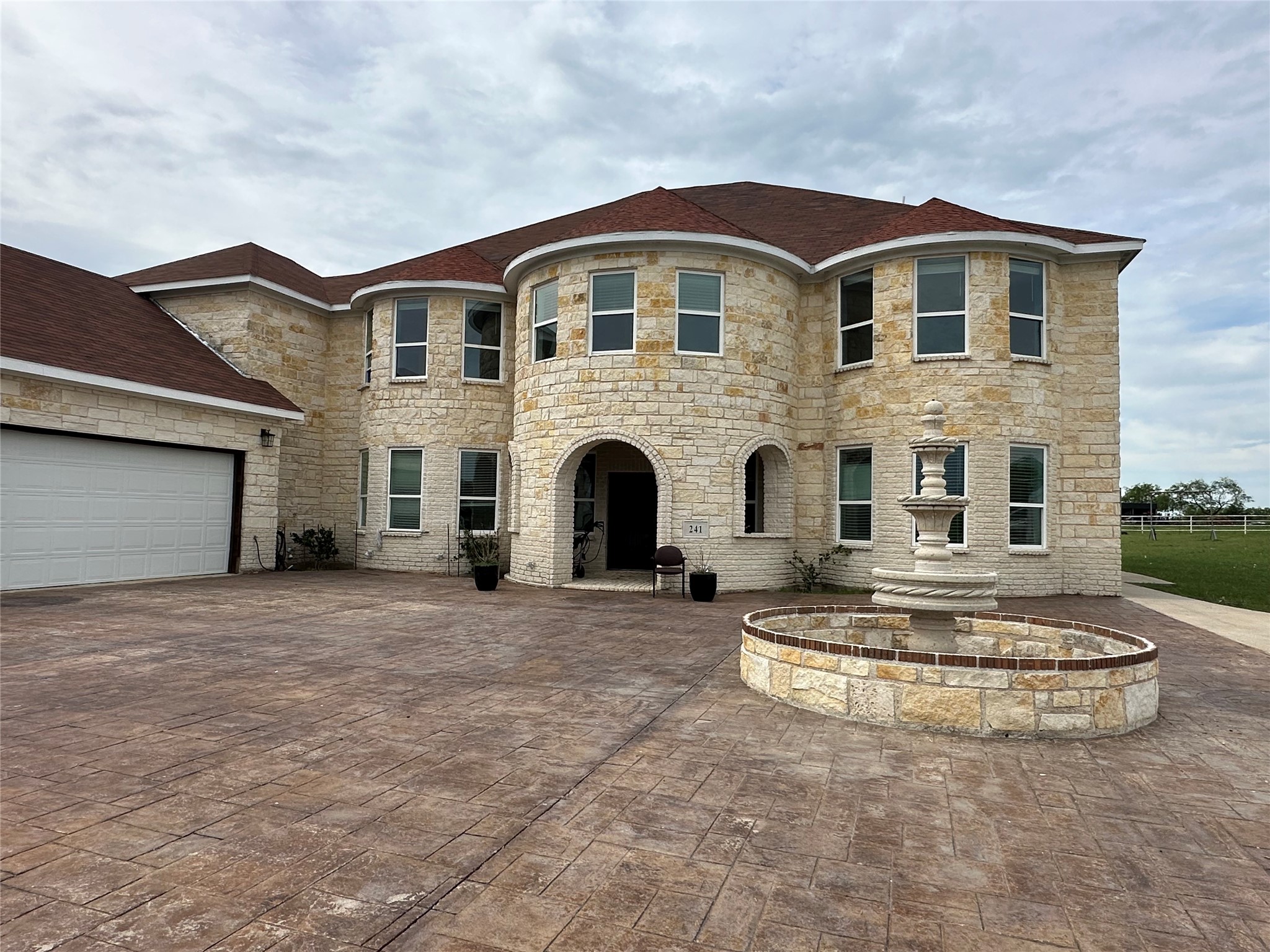 241 Gentry Road Ennis TX 75119