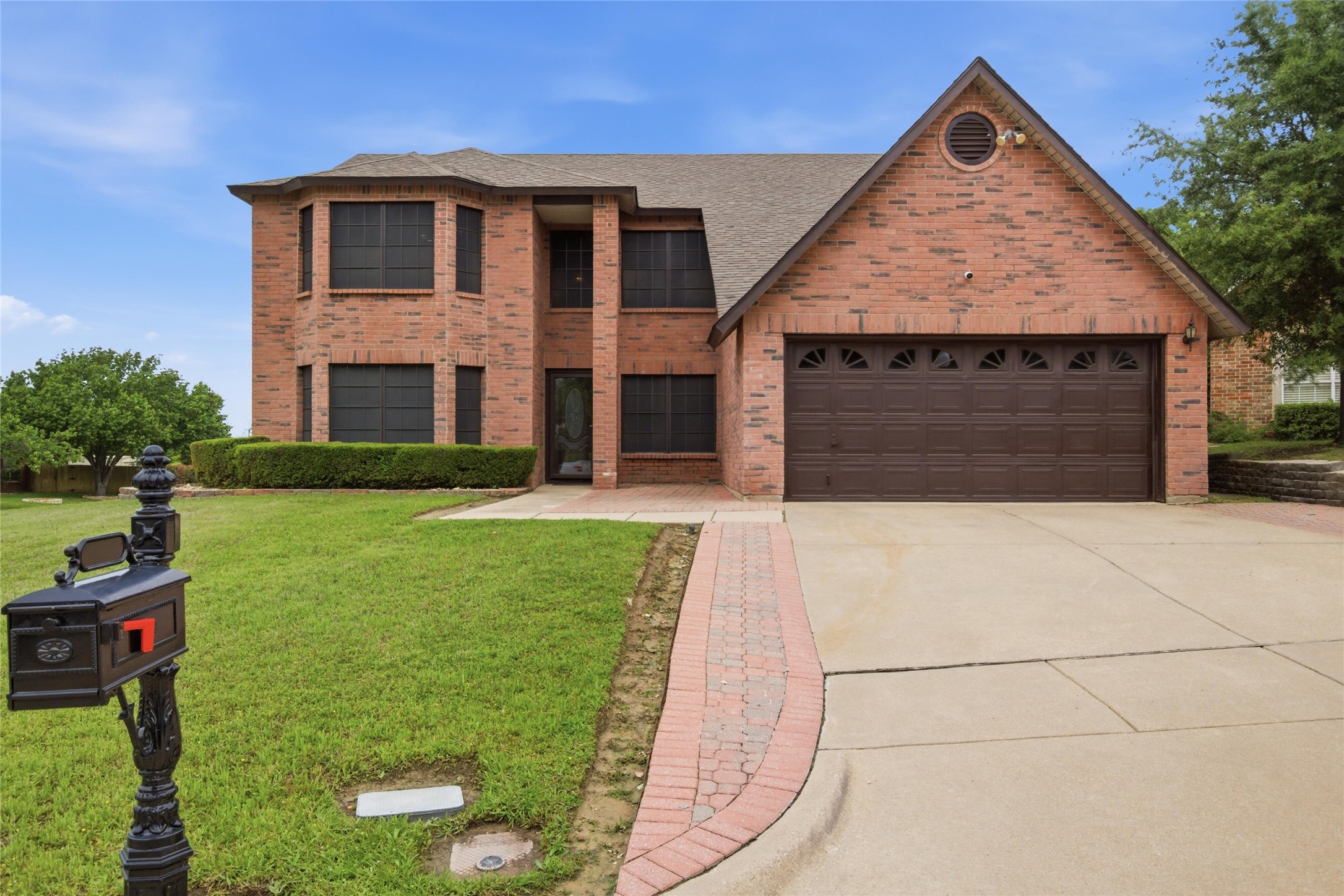 217 Sunset Oaks Drive Fort Worth TX 76112