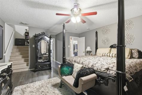 217 Sunset Oaks Drive Fort Worth TX 76112