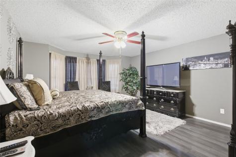 217 Sunset Oaks Drive Fort Worth TX 76112
