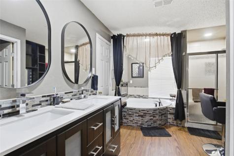 217 Sunset Oaks Drive Fort Worth TX 76112