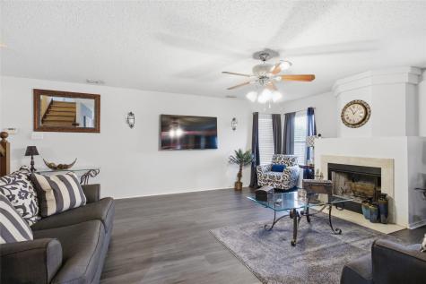 217 Sunset Oaks Drive Fort Worth TX 76112