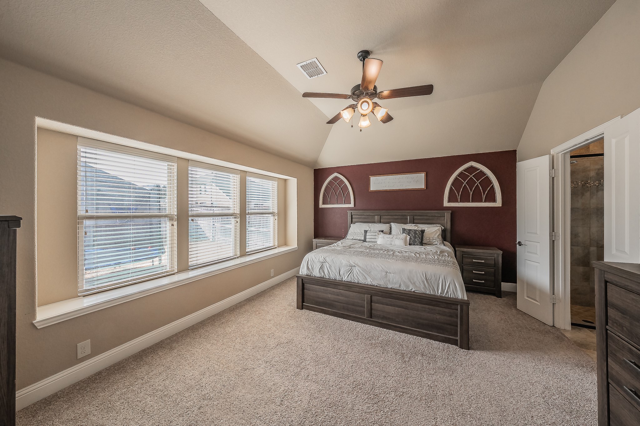 509 Anthony Street Crowley TX 76036