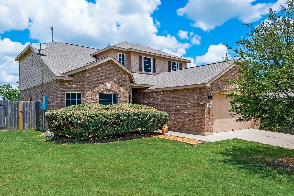 122 Chisholm Springs Court Newark TX 76071