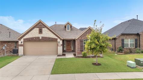 520 Fossil Creek Drive Little Elm TX 75068