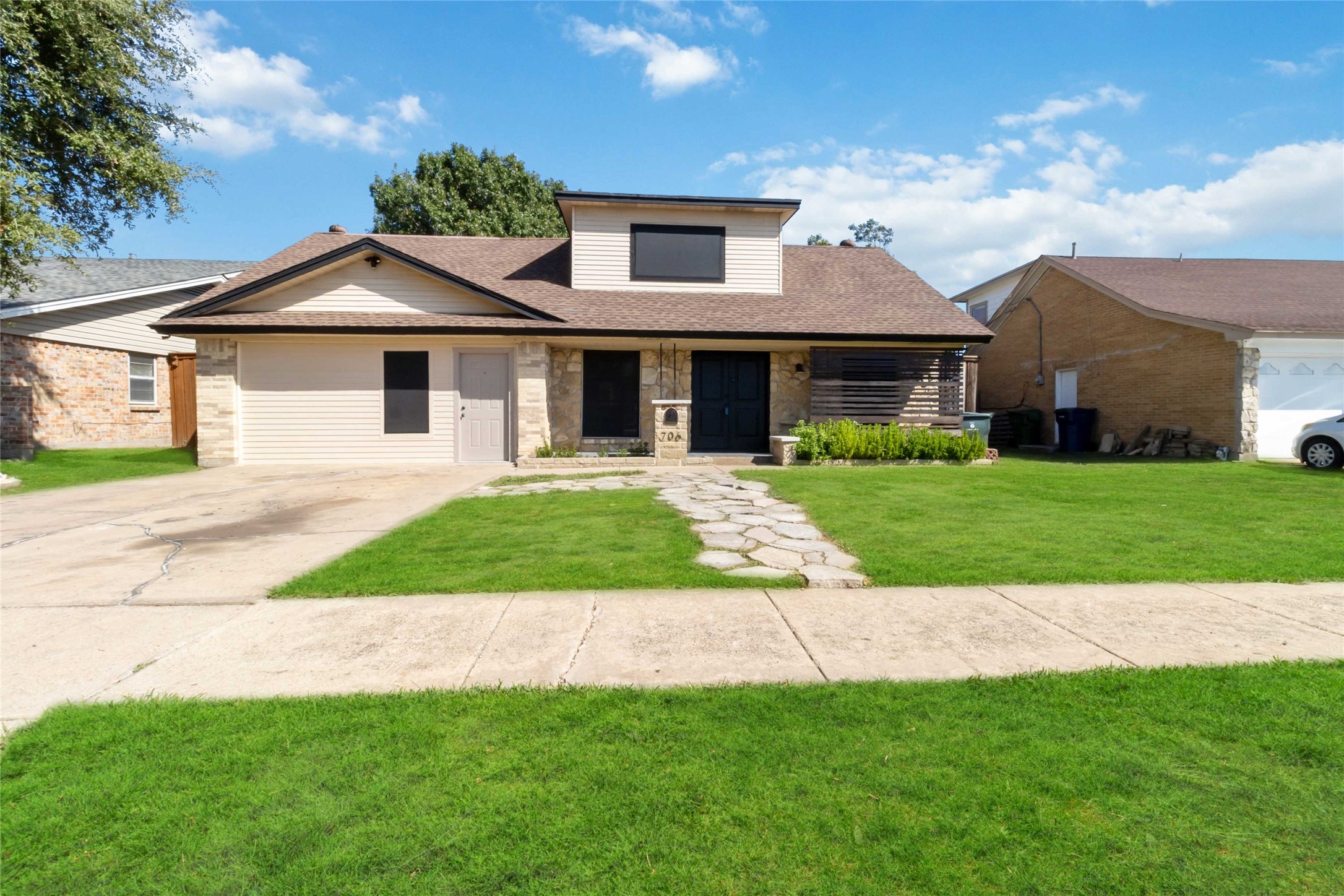706 Park Forest Drive Garland TX 75042
