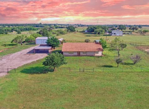 1420 Clover Drive Poolville TX 76487