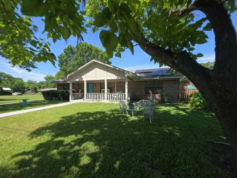 900 S 8th Avenue Teague TX 75860