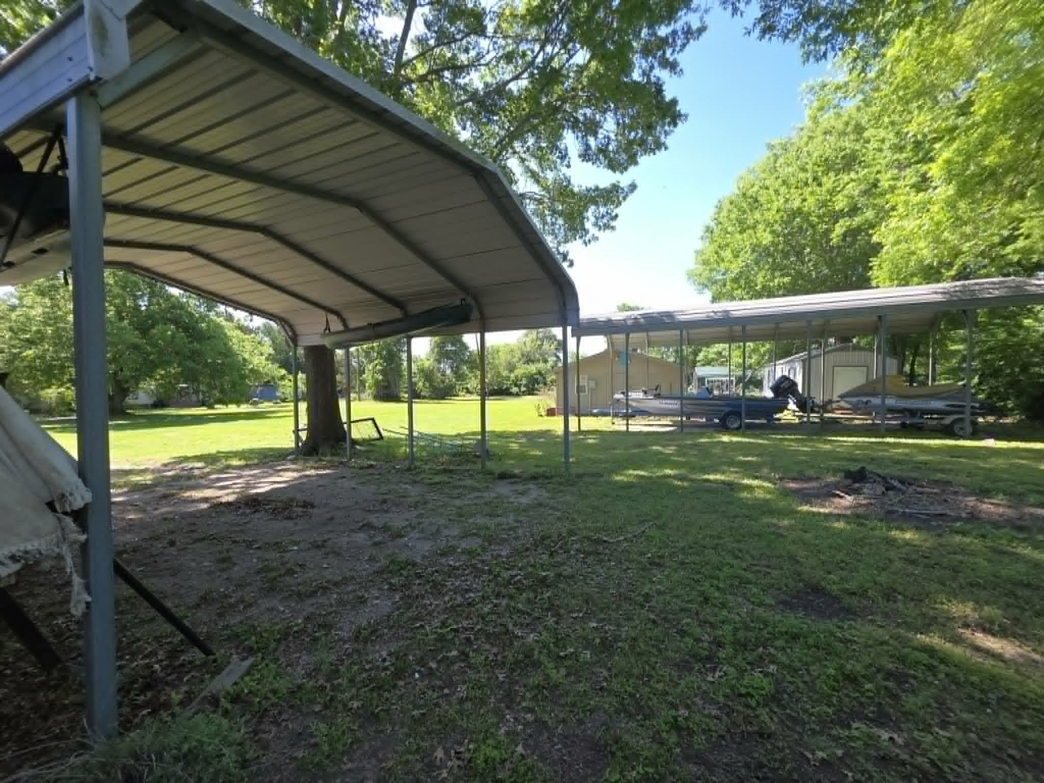 900 S 8th Avenue Teague TX 75860