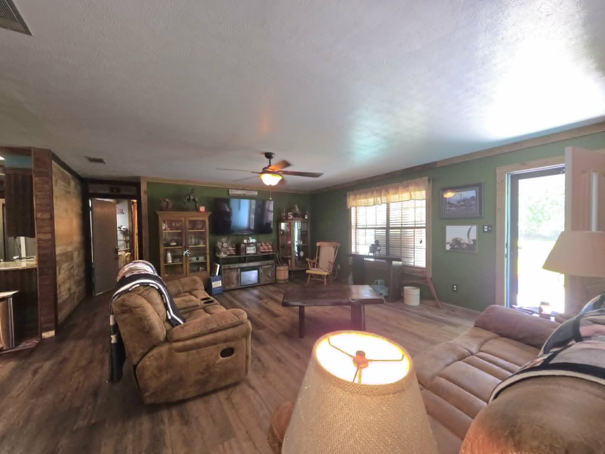 900 S 8th Avenue Teague TX 75860