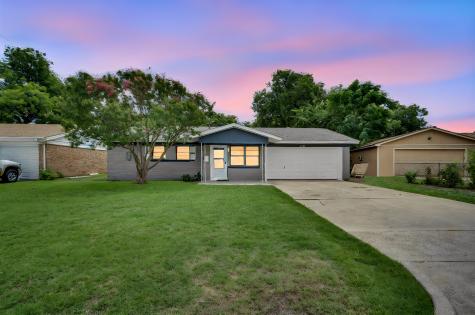 1744 Gill Street Blue Mound TX 76131