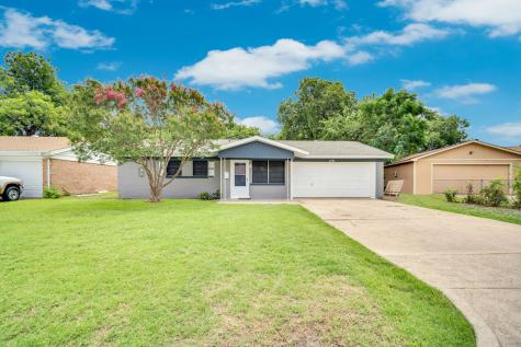 1744 Gill Street Blue Mound TX 76131