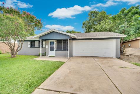 1744 Gill Street Blue Mound TX 76131