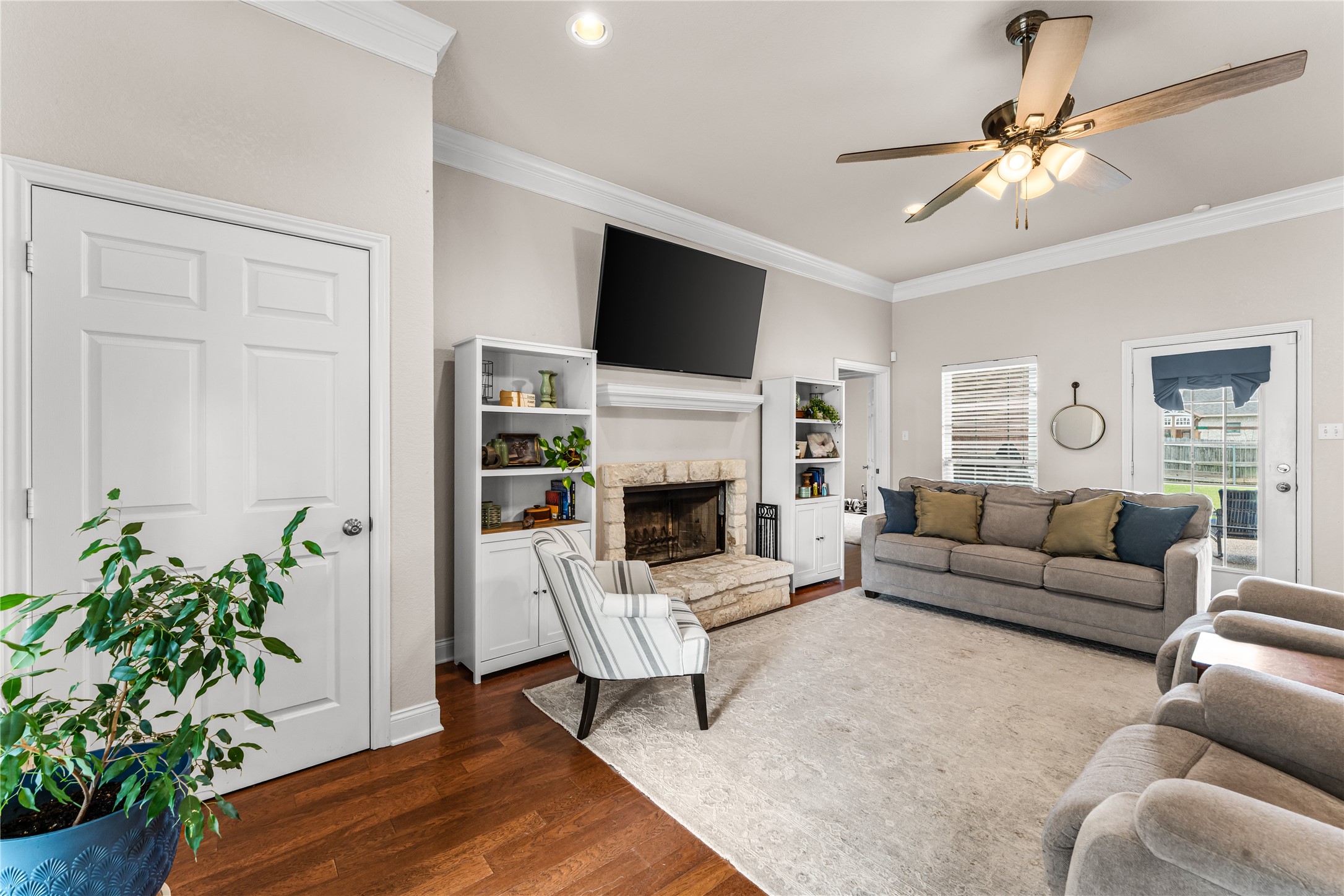 429 W Wall Street Hewitt TX 76643