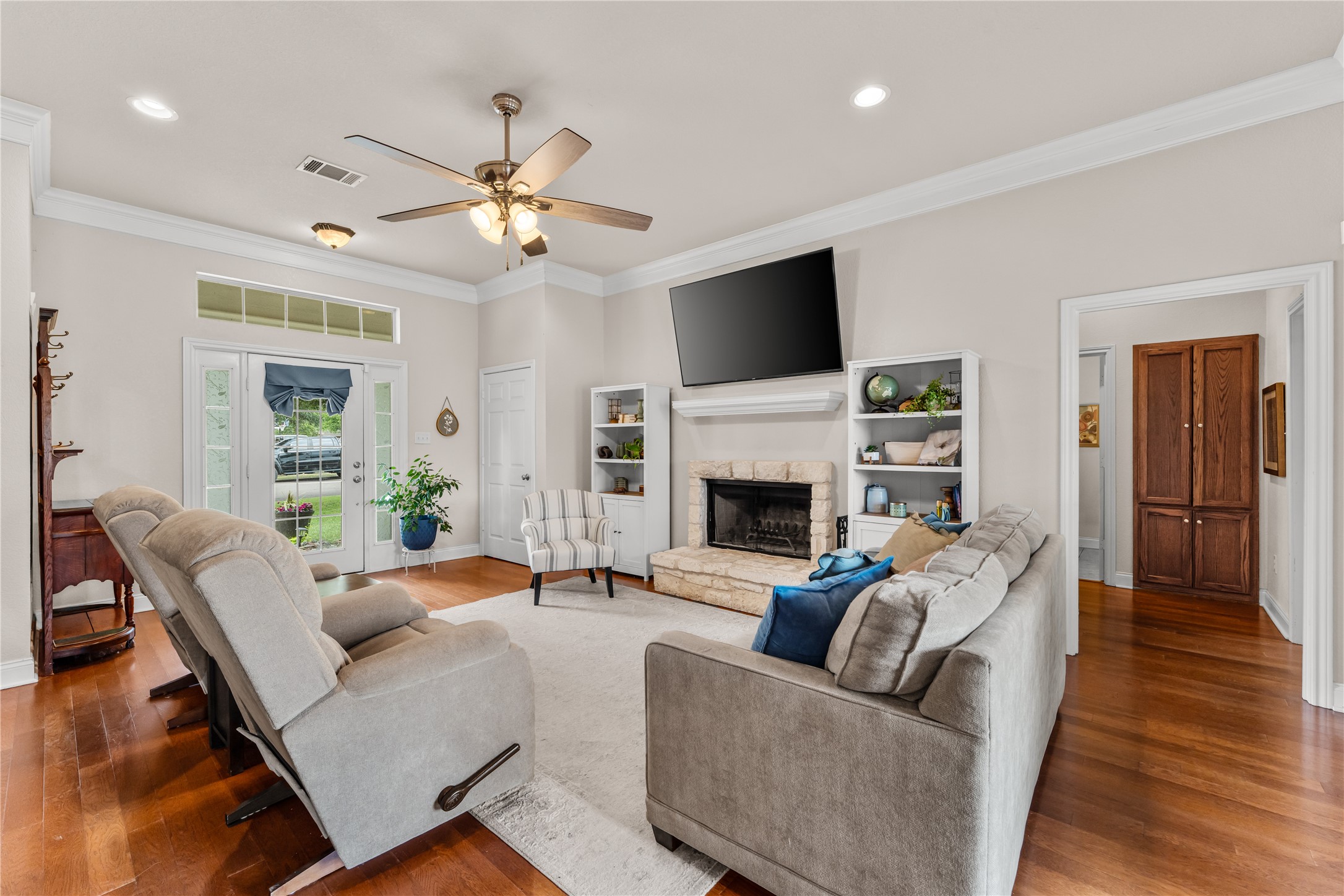 429 W Wall Street Hewitt TX 76643