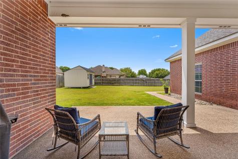 429 W Wall Street Hewitt TX 76643