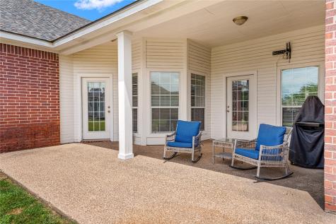 429 W Wall Street Hewitt TX 76643