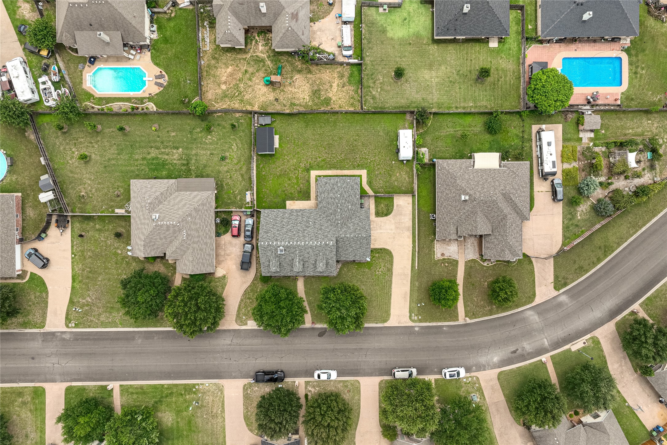 429 W Wall Street Hewitt TX 76643
