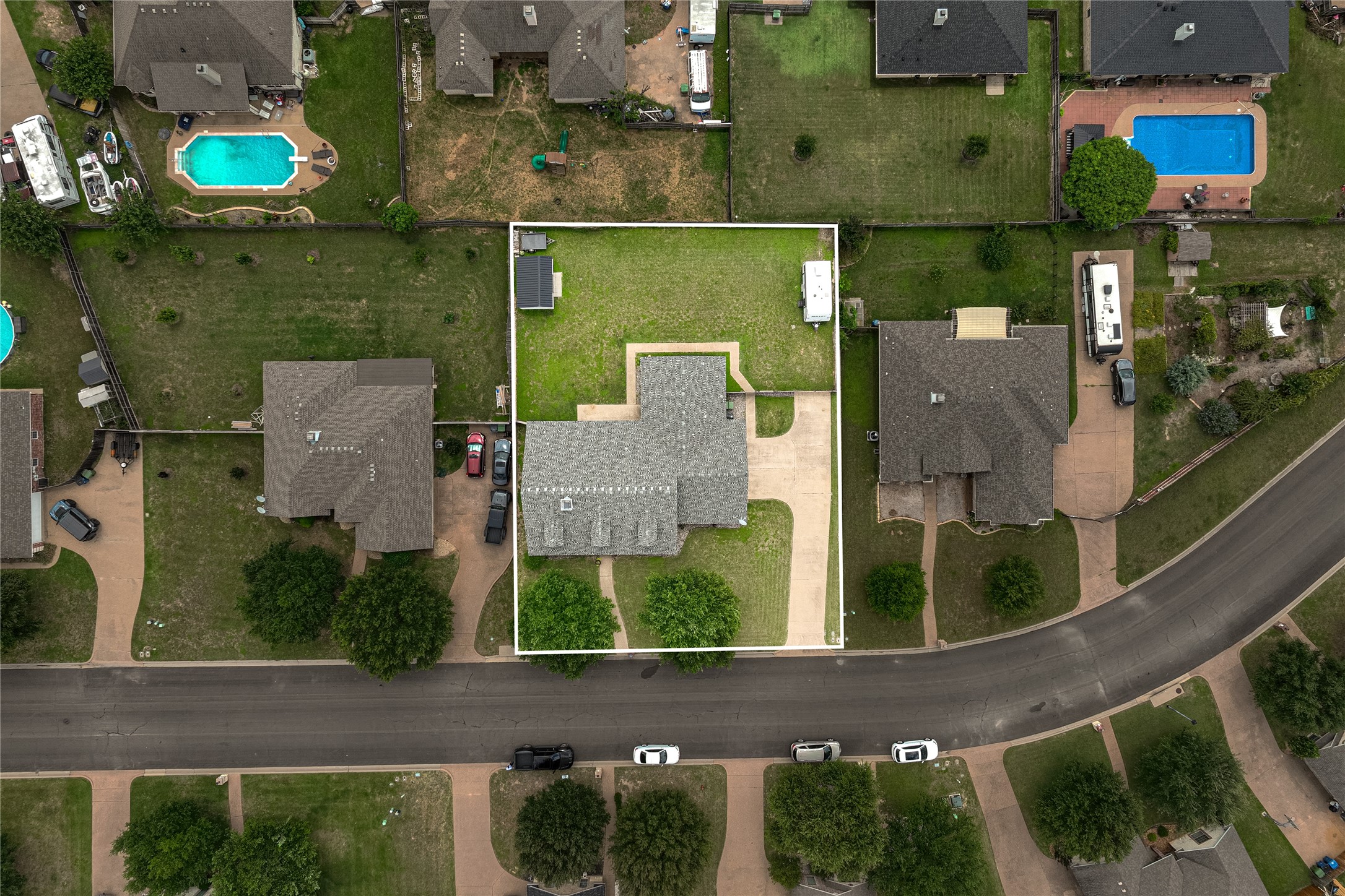 429 W Wall Street Hewitt TX 76643