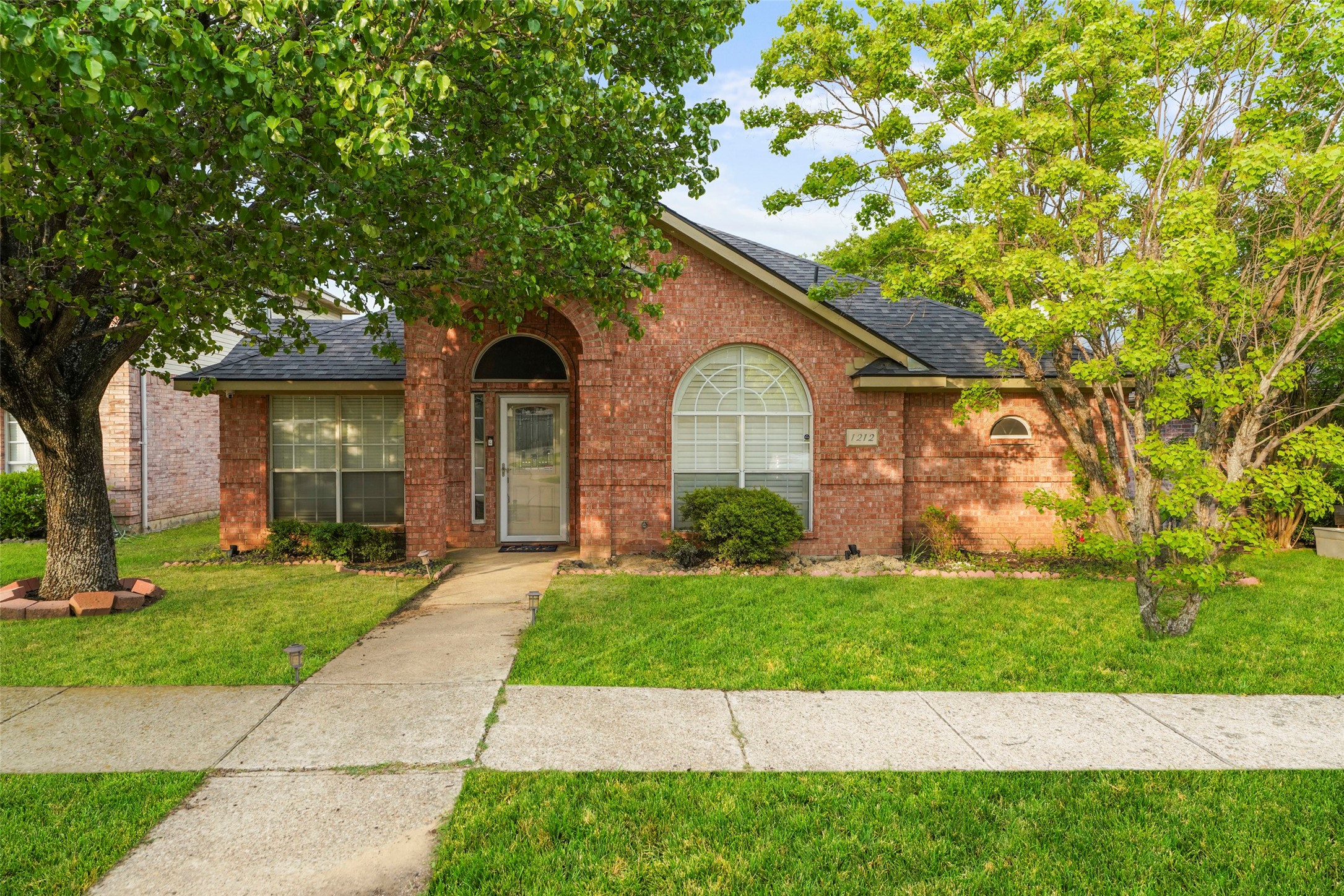 1212 Jessica Drive Mesquite TX 75149
