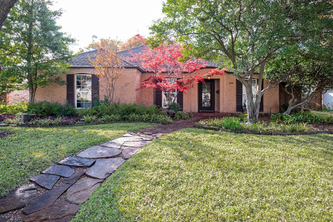 629 Winchester Drive Richardson TX 75080