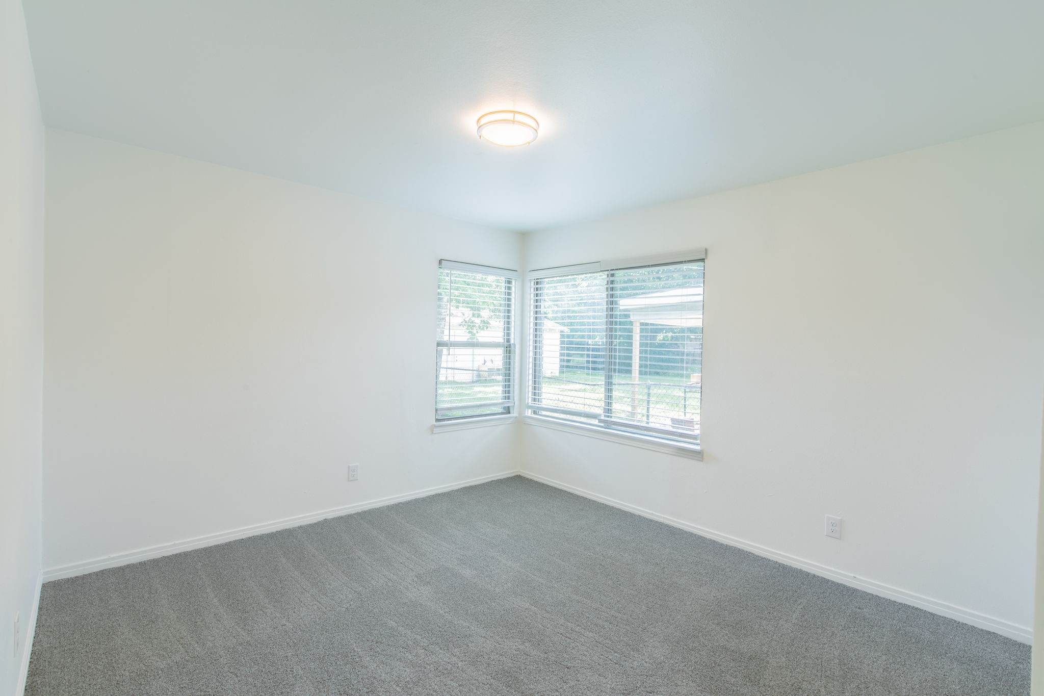 521 Willow Way Mcgregor TX 76657