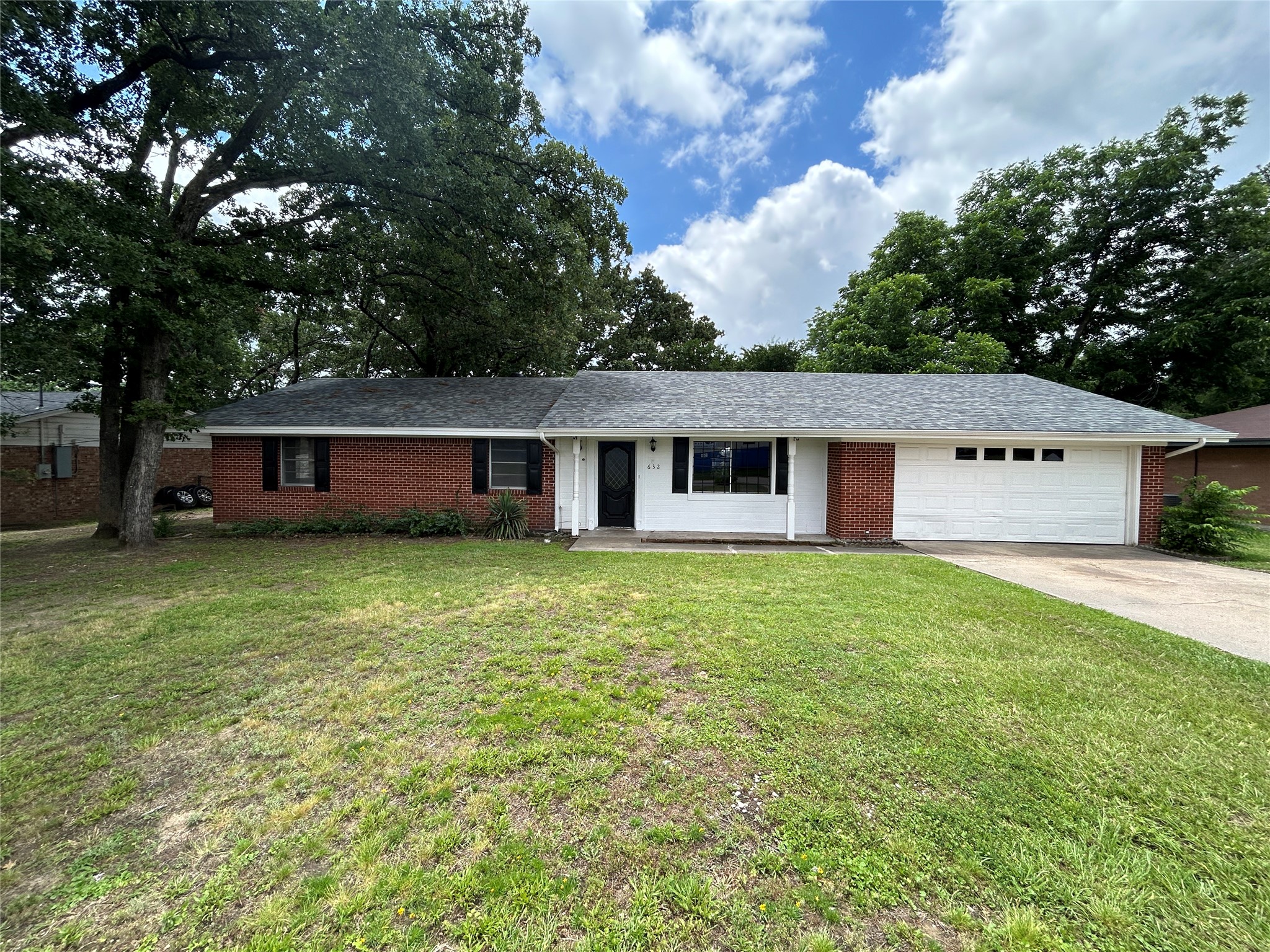 632 Lee Street Sulphur Springs TX 75482