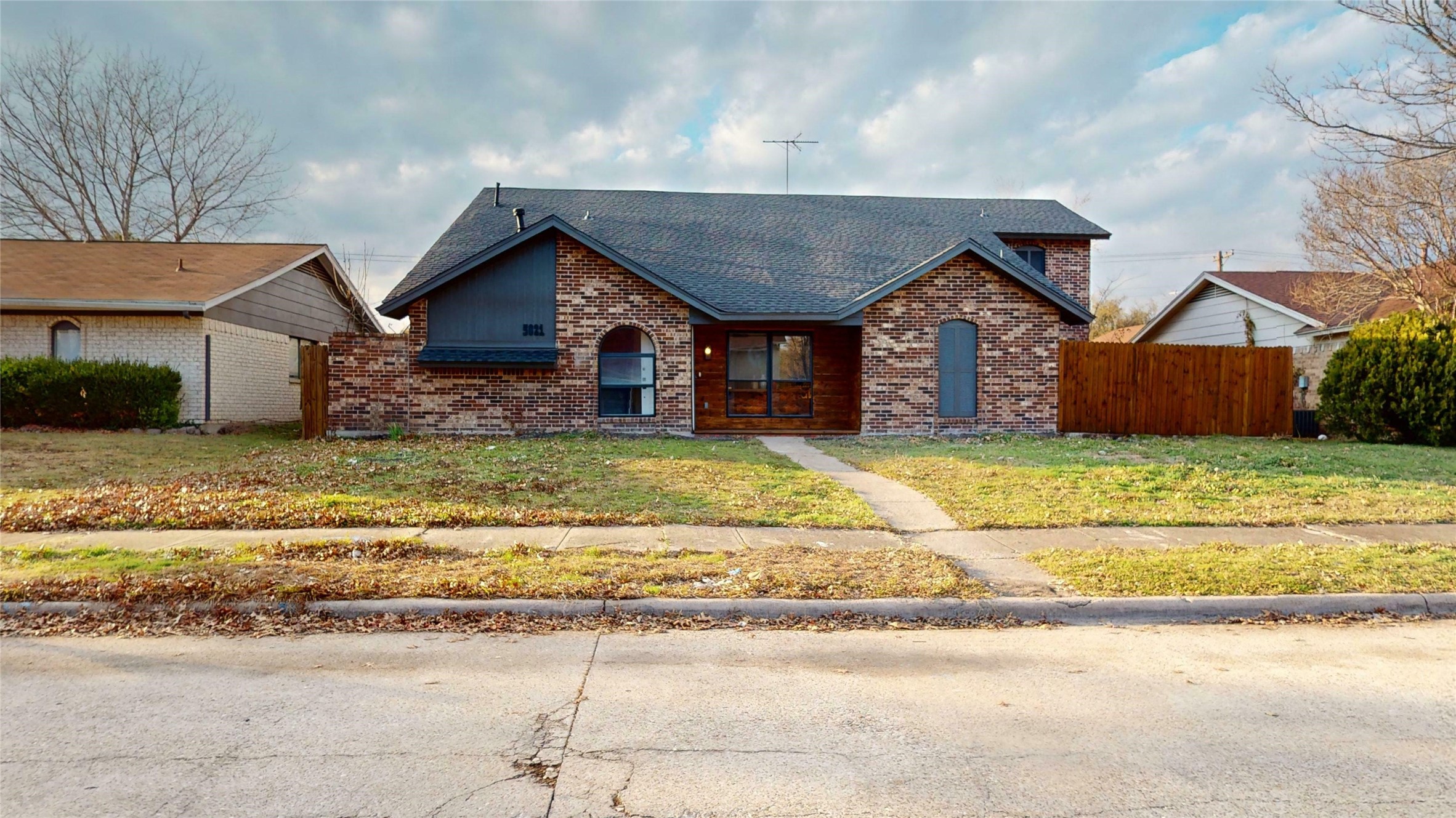 5021 Presidio Drive Garland TX 75043