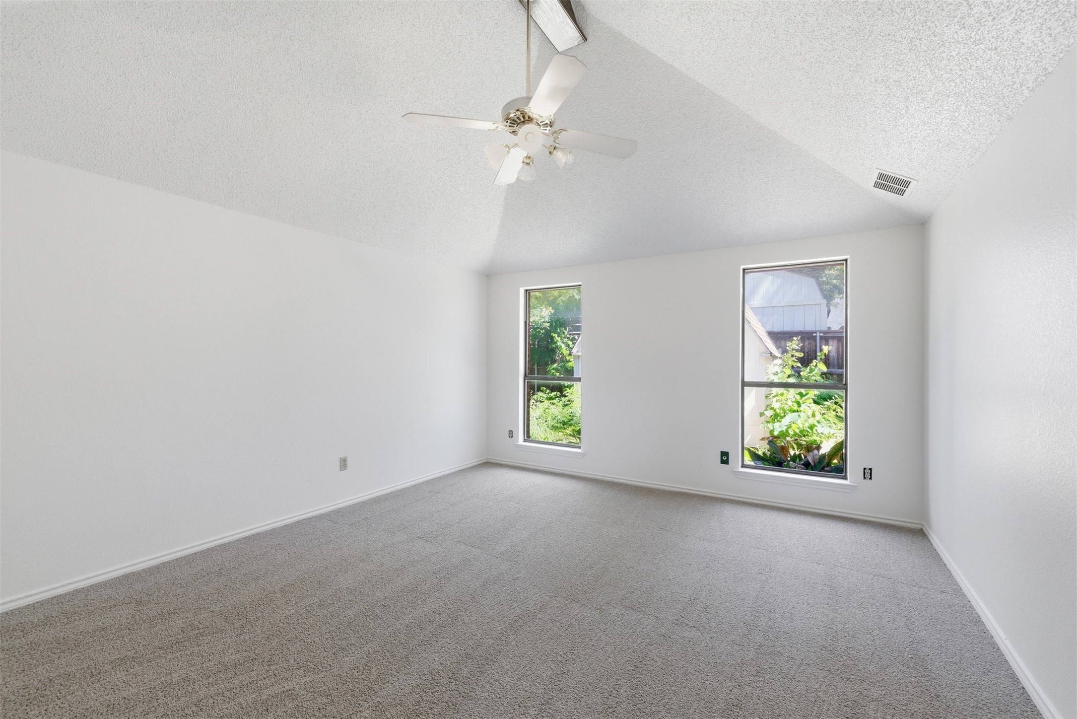 1501 Pickwick Lane Denton TX 76209