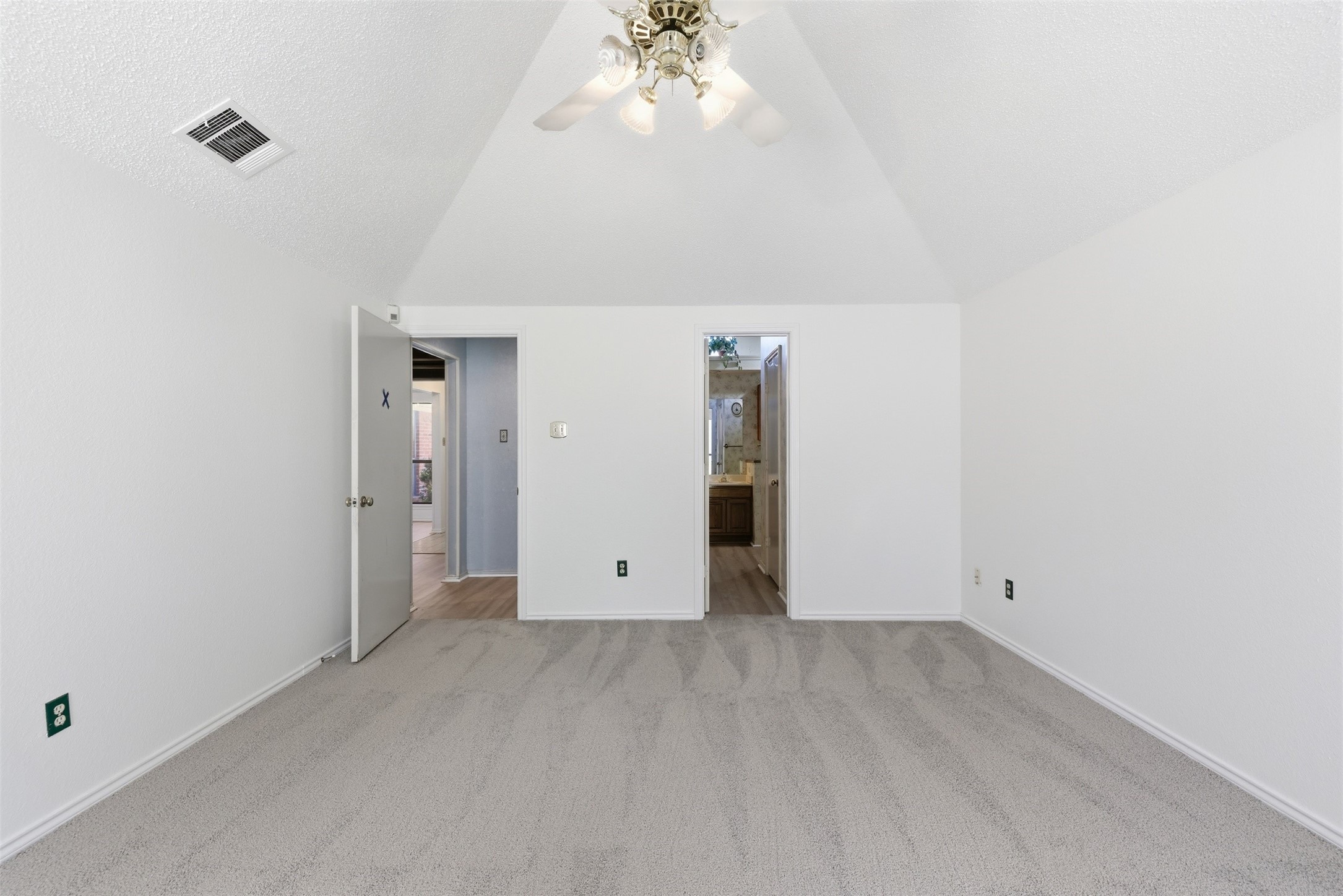 1501 Pickwick Lane Denton TX 76209