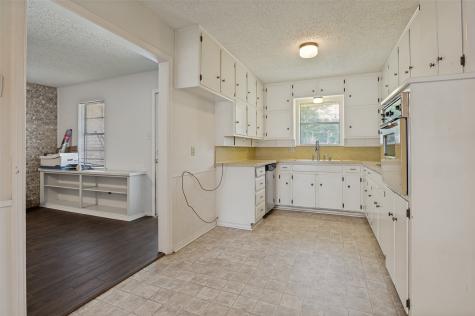 1121 Billie Ruth Lane Hurst TX 76053