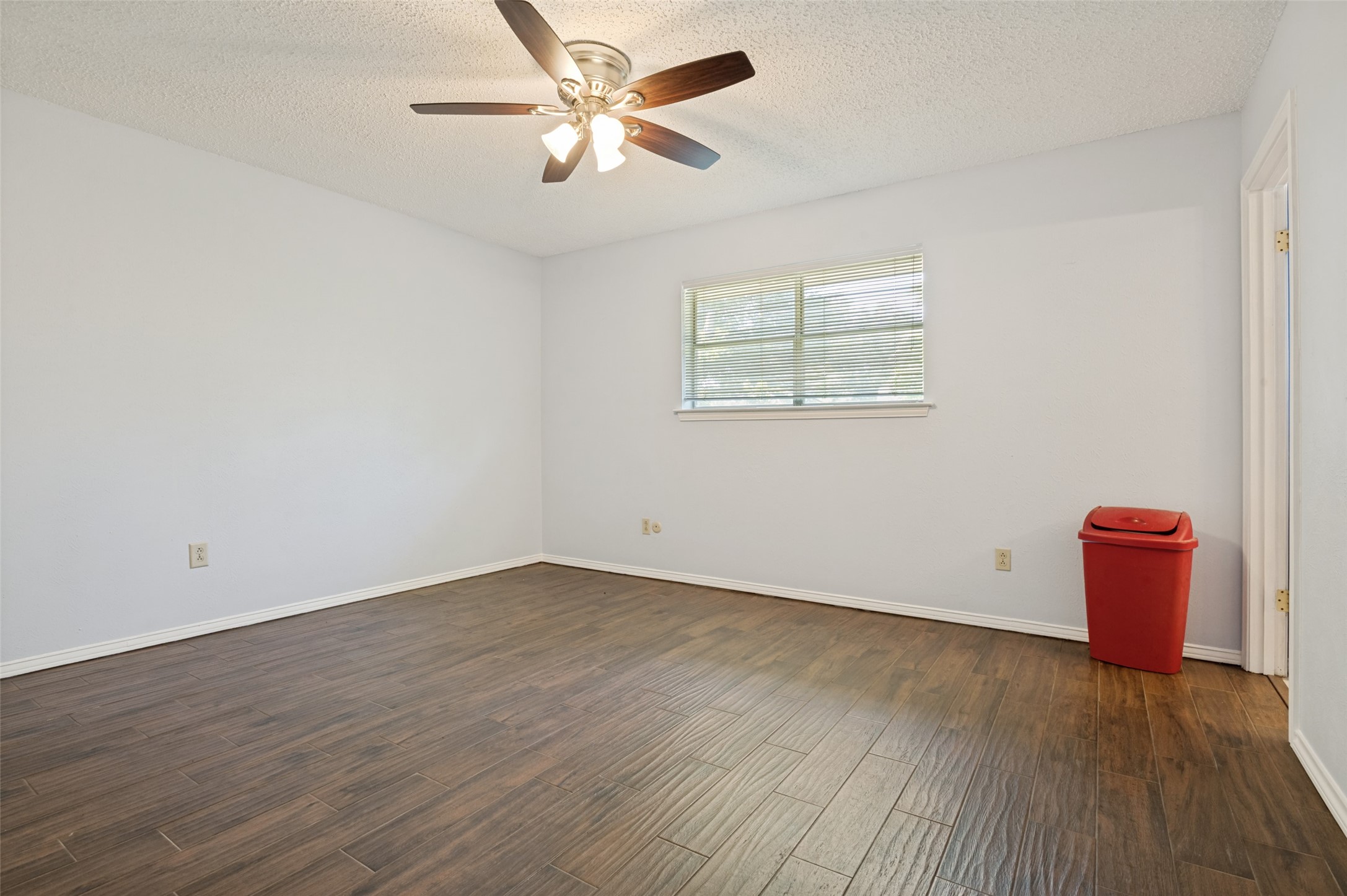 1121 Billie Ruth Lane Hurst TX 76053