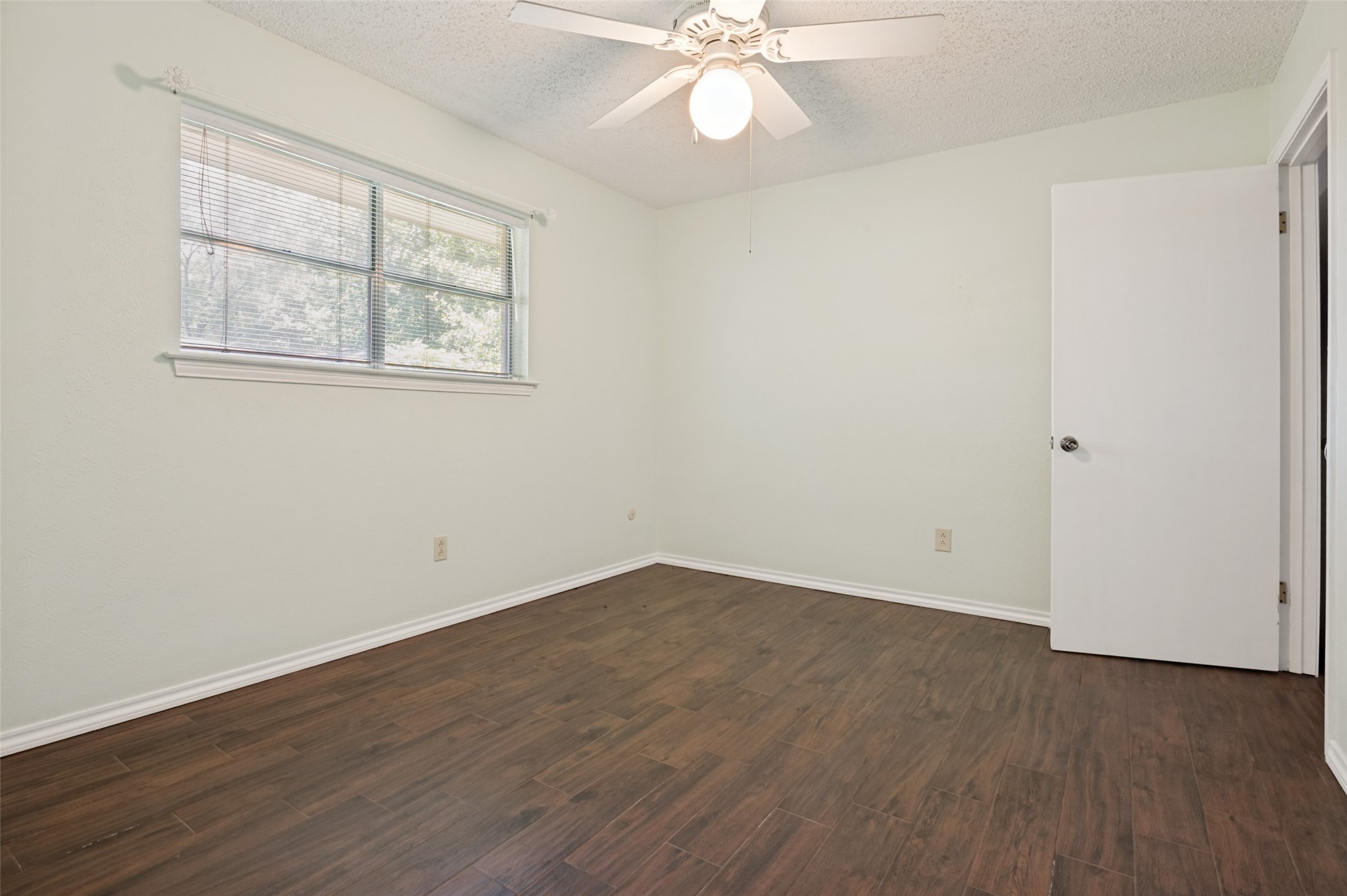 1121 Billie Ruth Lane Hurst TX 76053