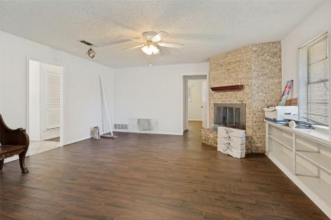 1121 Billie Ruth Lane Hurst TX 76053