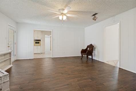 1121 Billie Ruth Lane Hurst TX 76053