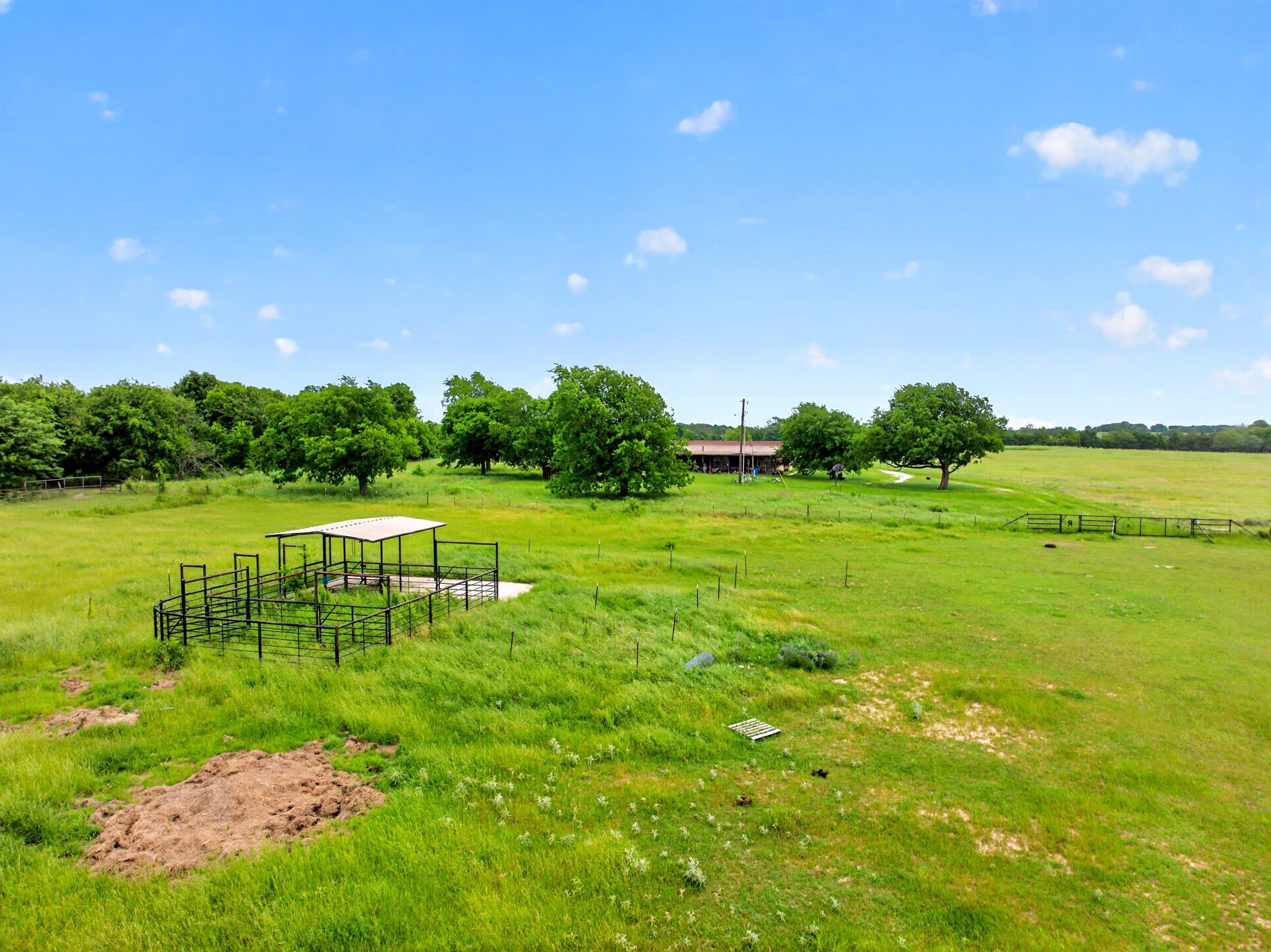 994 County Road 3925 Wolfe City TX 75496