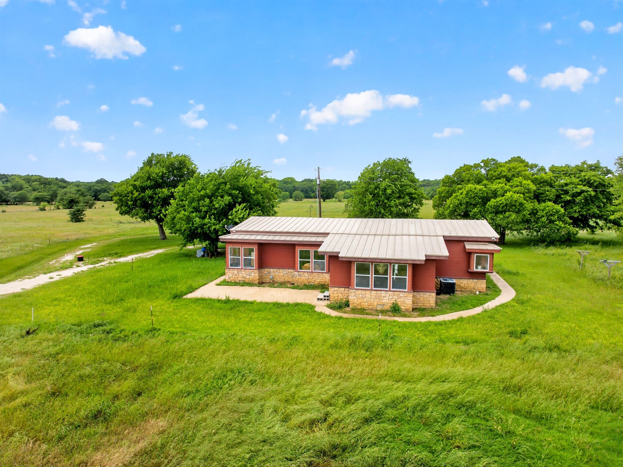 994 County Road 3925 Wolfe City TX 75496