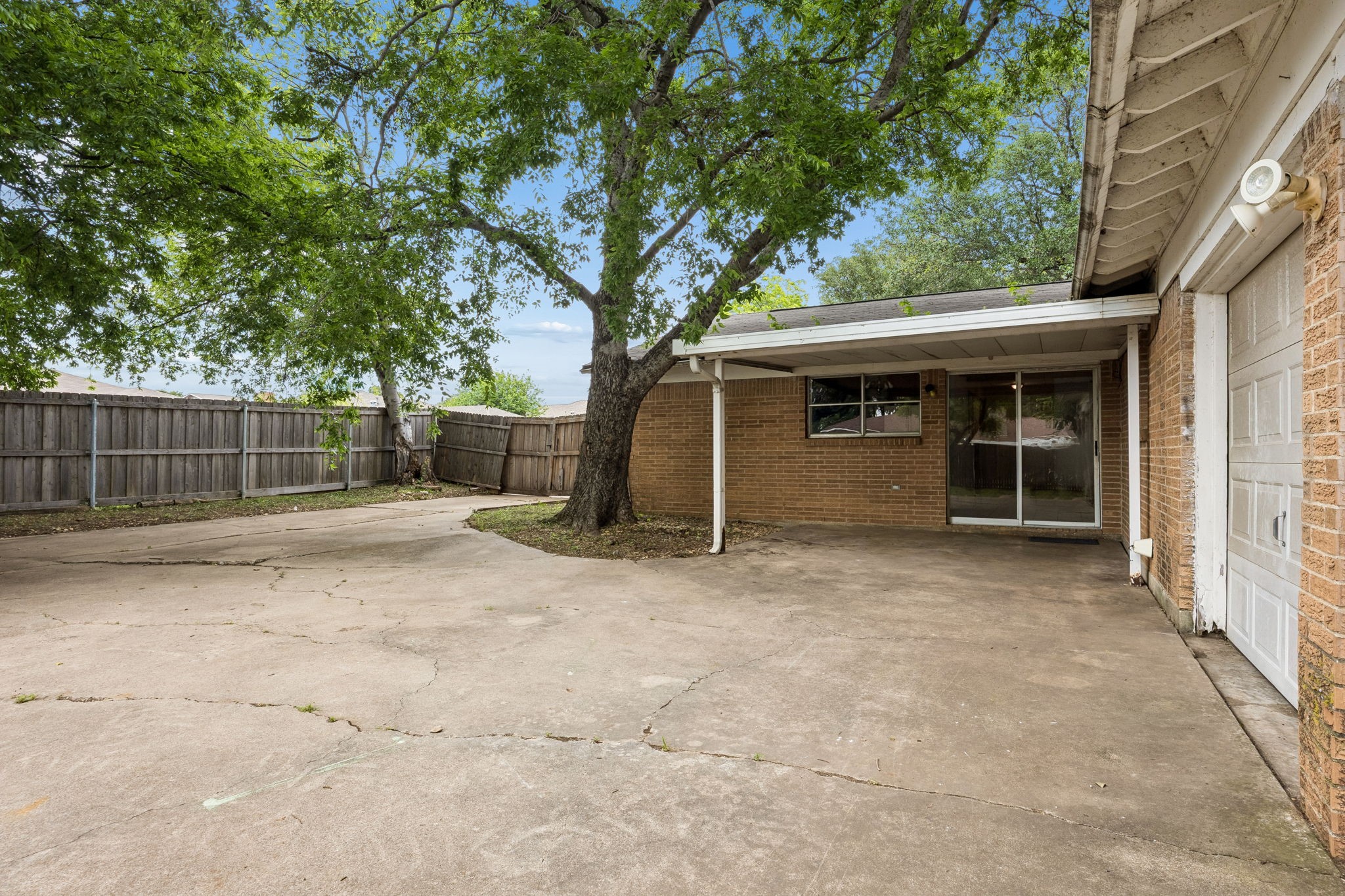 1548 Carl Street Fort Worth TX 76103