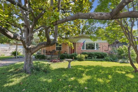 8930 Liptonshire Drive Dallas TX 75238