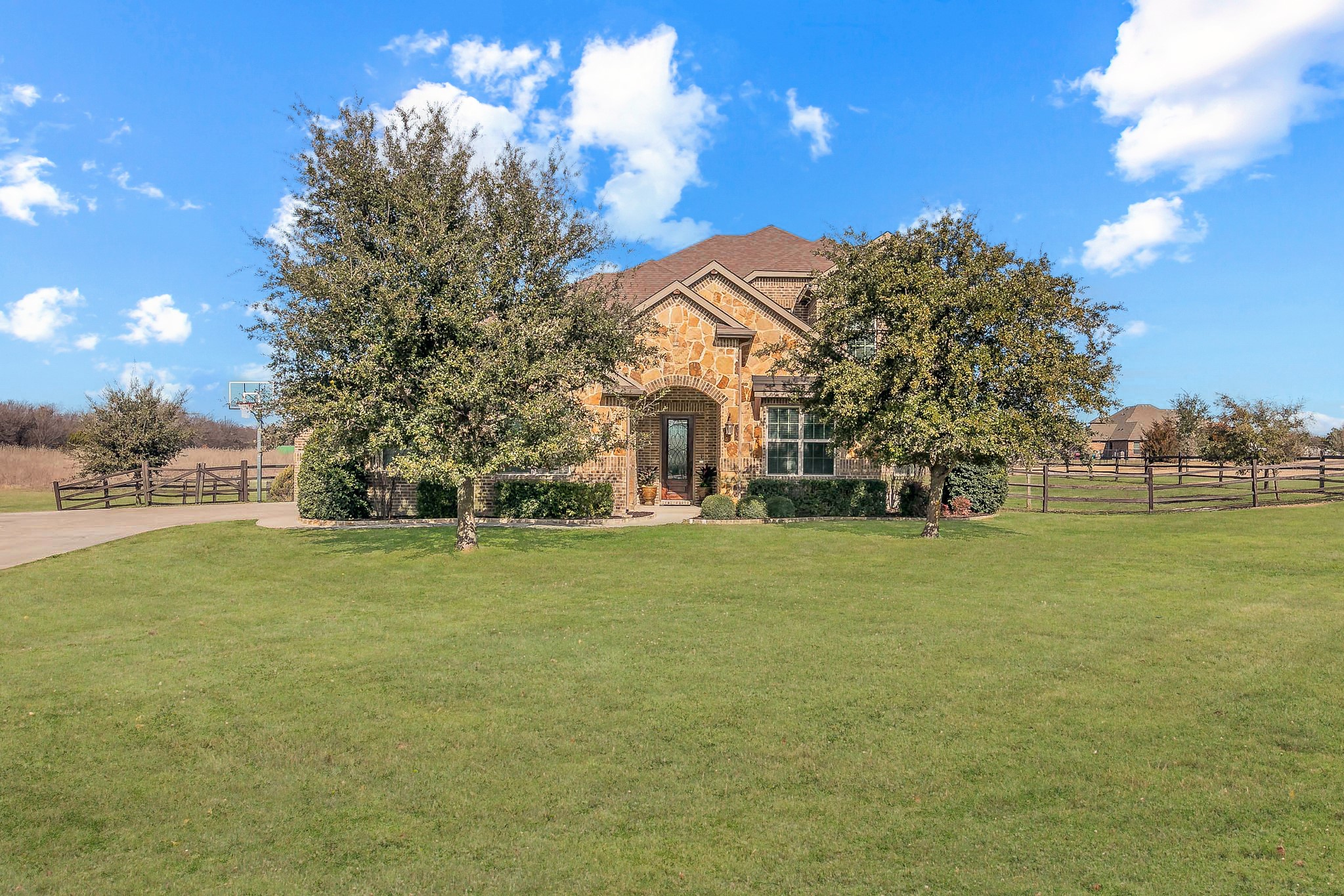 118 Daily Double Drive Fort Worth TX 76126