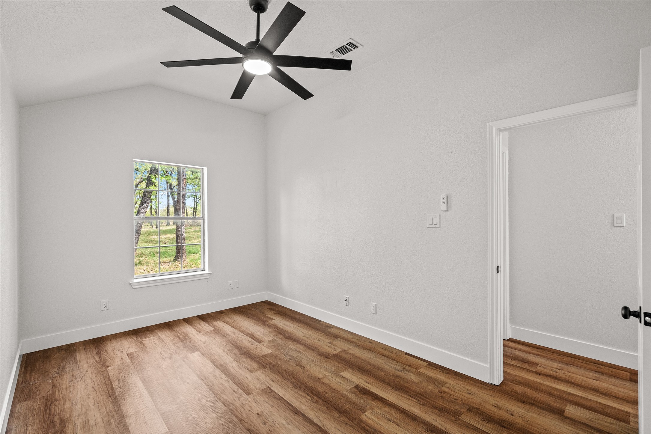 685 County Road 3673 Paradise TX 76073
