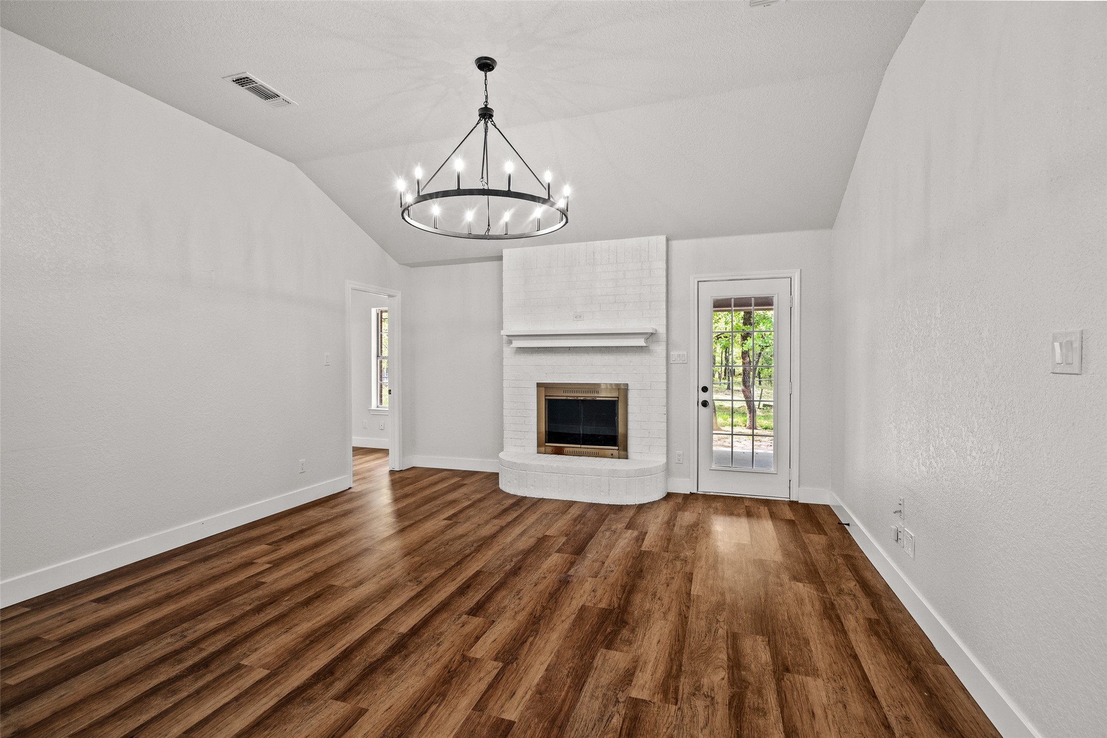 685 County Road 3673 Paradise TX 76073